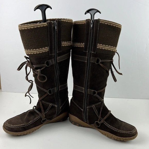 Brown Suede Mukluks Tall Fleece Lined Winter Boots Leather Ties - Picture 3 of 10